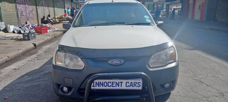 2008 FORD BANTAM 1.6 MANUAL, PETROL, WHITE COLOUR 2008 FORD BANTAM 1.6 MANUAL, PETROL, WHITE COLOUR