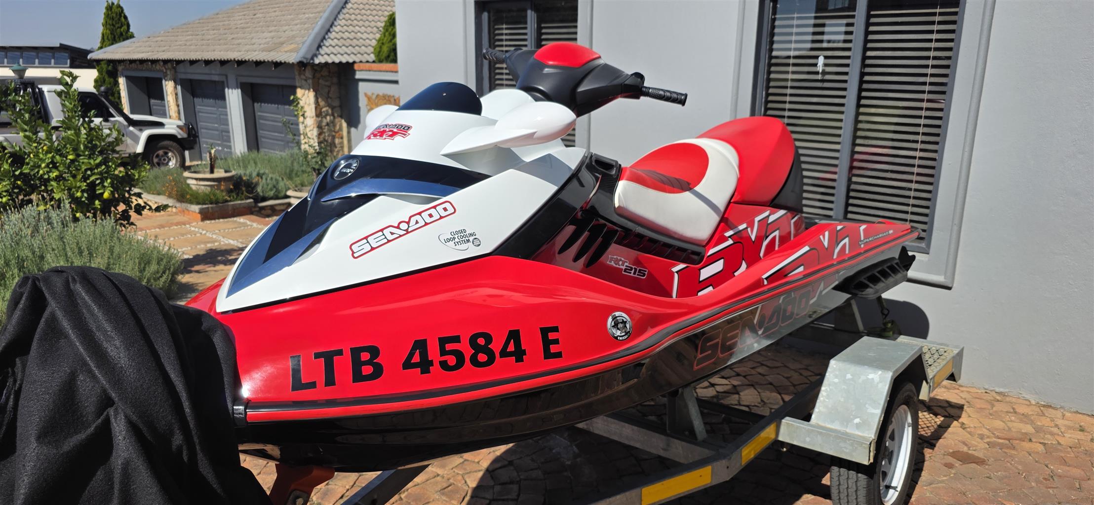Sea Doo RXT 215 Immaculate Sea Doo RXT 215 Immaculate