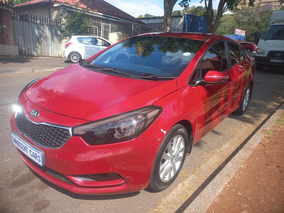 2013 KIA CERATO 2.0 PETROL, AUTOMATIC, MAROON COLOR, MILEAGE 90000KMS, LEATHER SEATS.