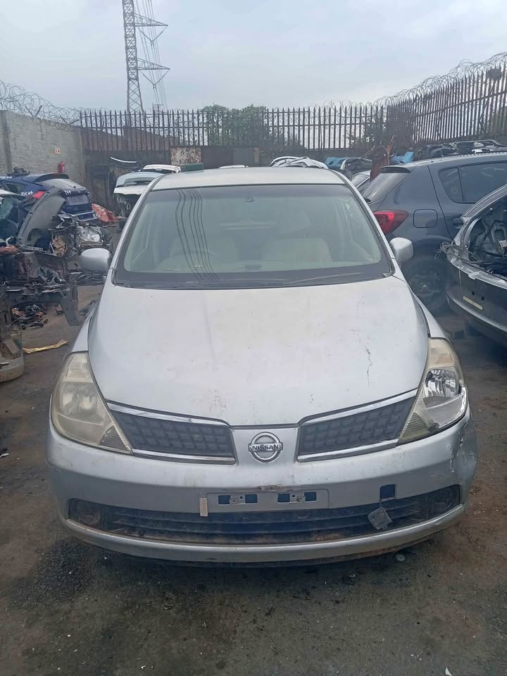 Nissan Tiida 2005 – 2010 model stripping for spares