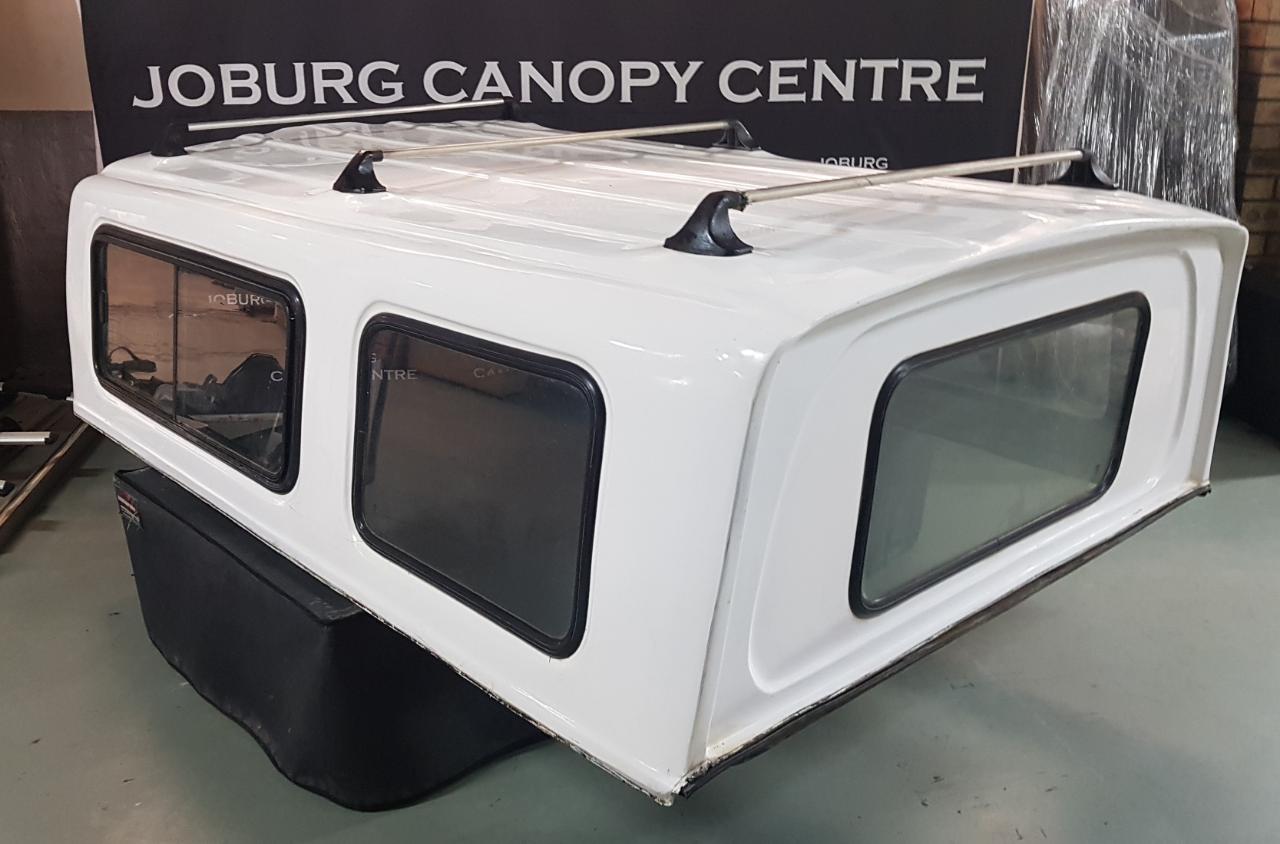 Mahindra Bolero LWB Lowline White Club canopy for sale - Private Seller