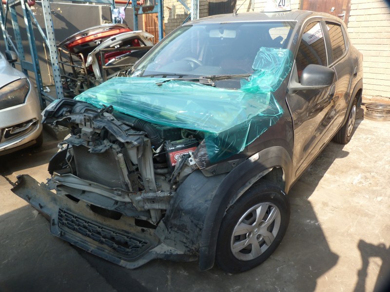 Renault Kwid 1.0 Manual - 2017 SPARESBOYZ STRIPPING FOR SPARES - Private Seller Renault Kwid 1.0 Manual - 2017 SPARESBOYZ STRIPPING FOR SPARES - Private Seller