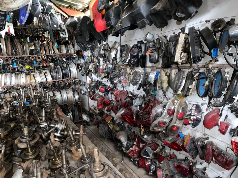 Yamaha R6 2007 throttle body. Meyerton bike scrapyard new and secondhand spares. - Private Seller Yamaha R6 2007 throttle body. Meyerton bike scrapyard new and secondhand spares. - Private Seller