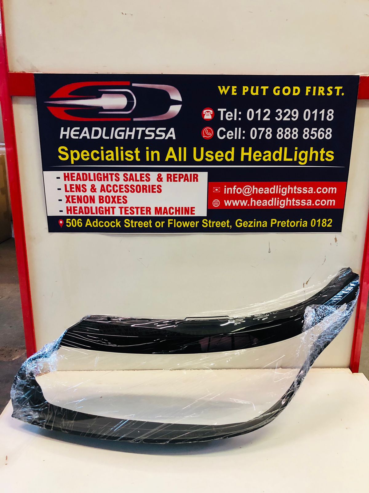 Range Rover Sport left side headlight lens - Private Seller