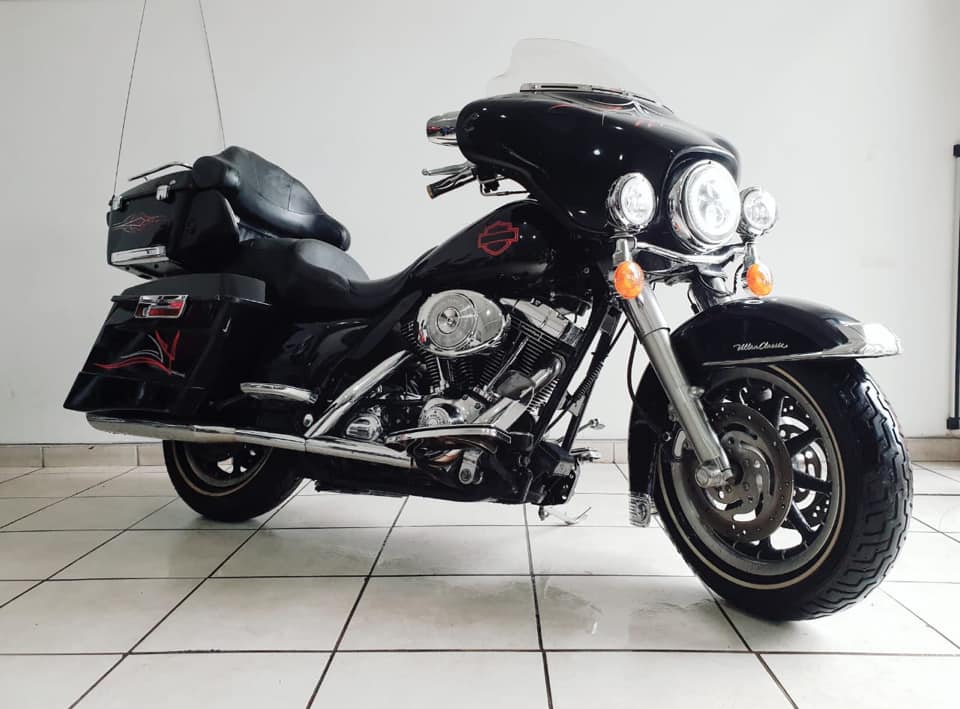 HARLEY DAVIDSON ULTRA GLIDE CLASSIC - Private Seller HARLEY DAVIDSON ULTRA GLIDE CLASSIC - Private Seller