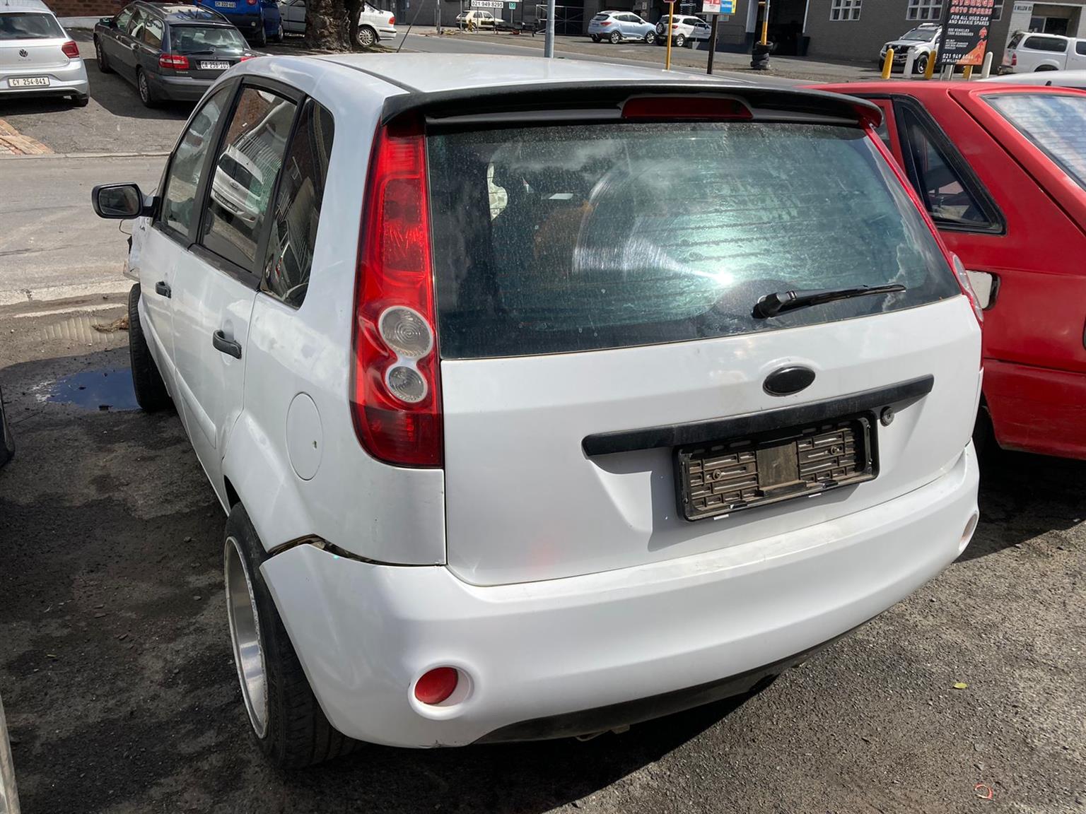 FORD FIESTA 1.4 Spares - White - Private Seller FORD FIESTA 1.4 Spares - White - Private Seller