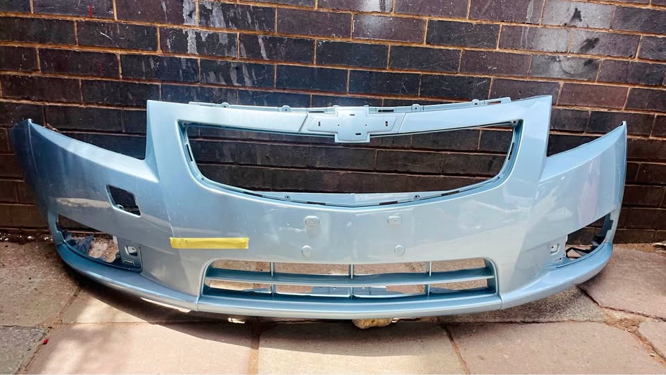 Chevrolet Cruze bumper 2009