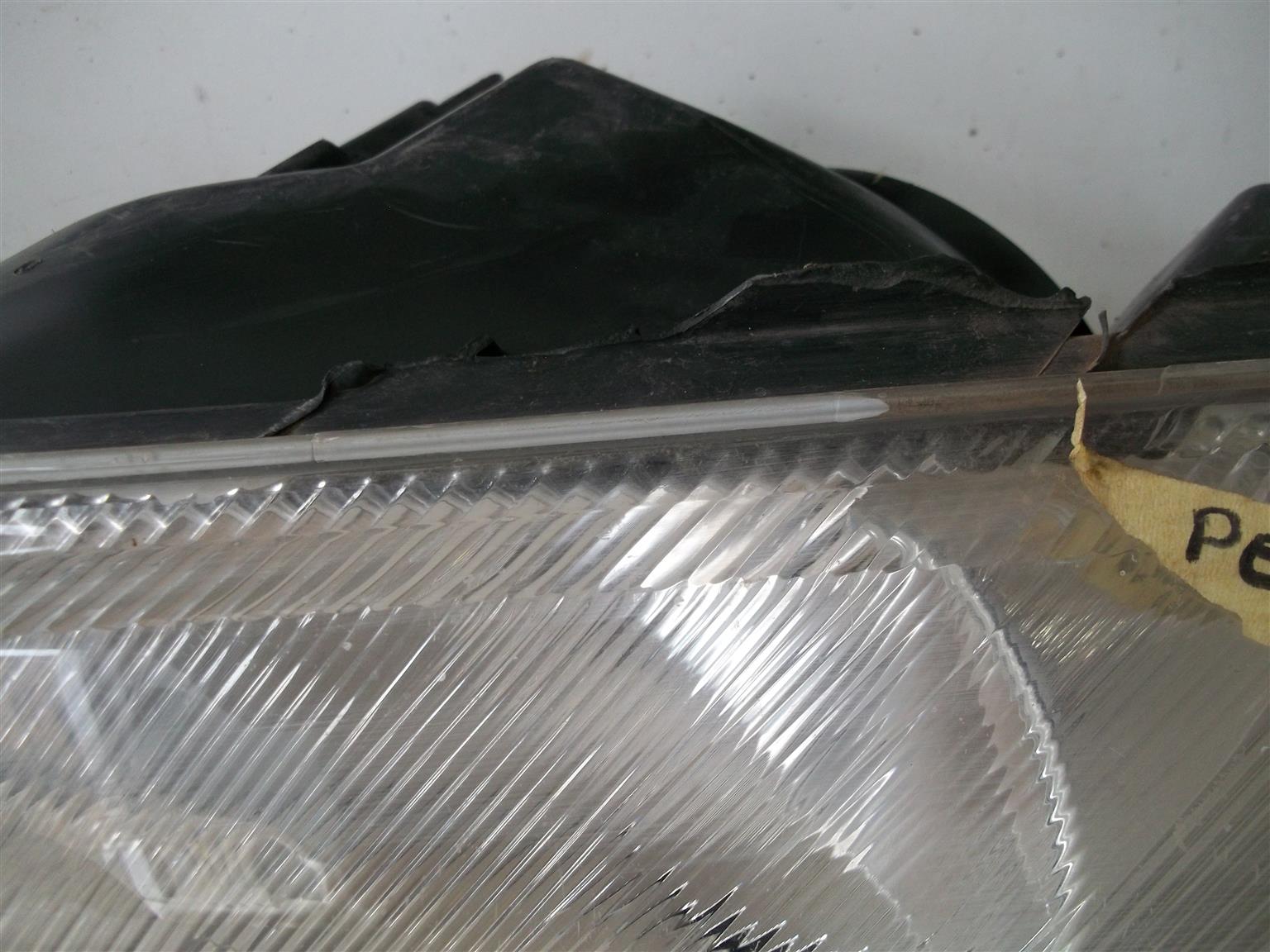 Peugeot 206 '98-'09 left headlight - Private Seller Peugeot 206 '98-'09 left headlight - Private Seller