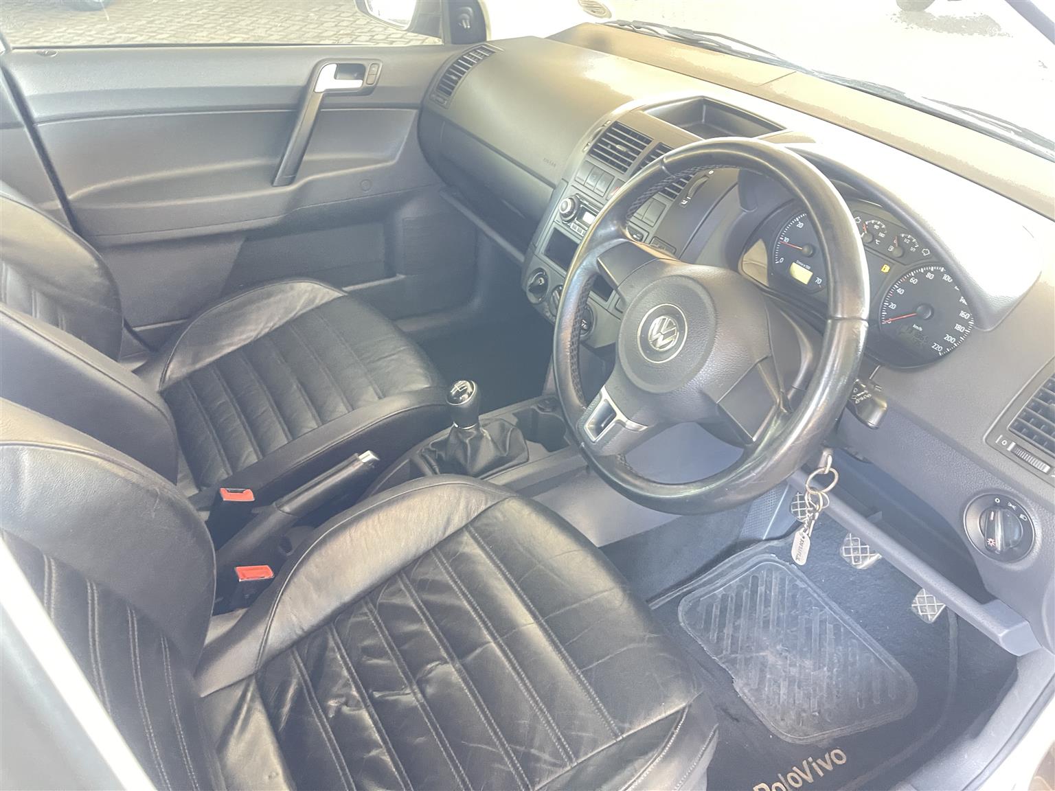 volkswagen polo vivo gp 1.4 trendline 5 dr