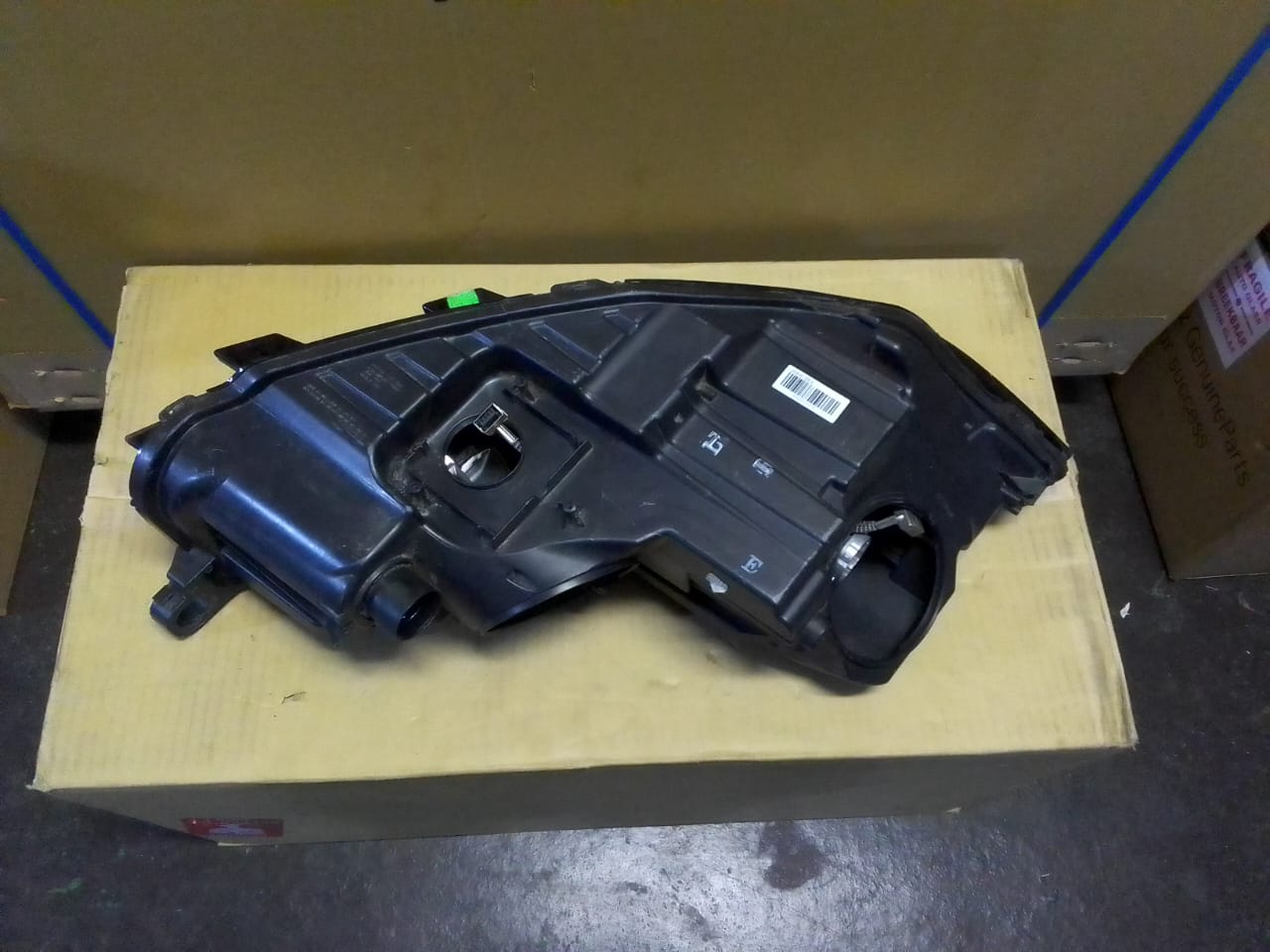 (2014-2016) JAGUAR XF LED XENON HEADLIGHT FOR SALE - Private Seller (2014-2016) JAGUAR XF LED XENON HEADLIGHT FOR SALE - Private Seller