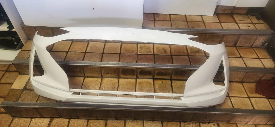 Hyundai i10 grand 2022 front bumper clean - Private Seller Hyundai i10 grand 2022 front bumper clean - Private Seller