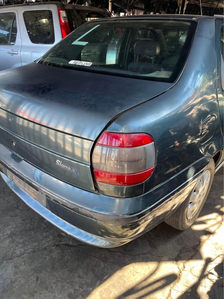 Fiat sienna 1.2 body with gearbox stripping for parts - Private Seller