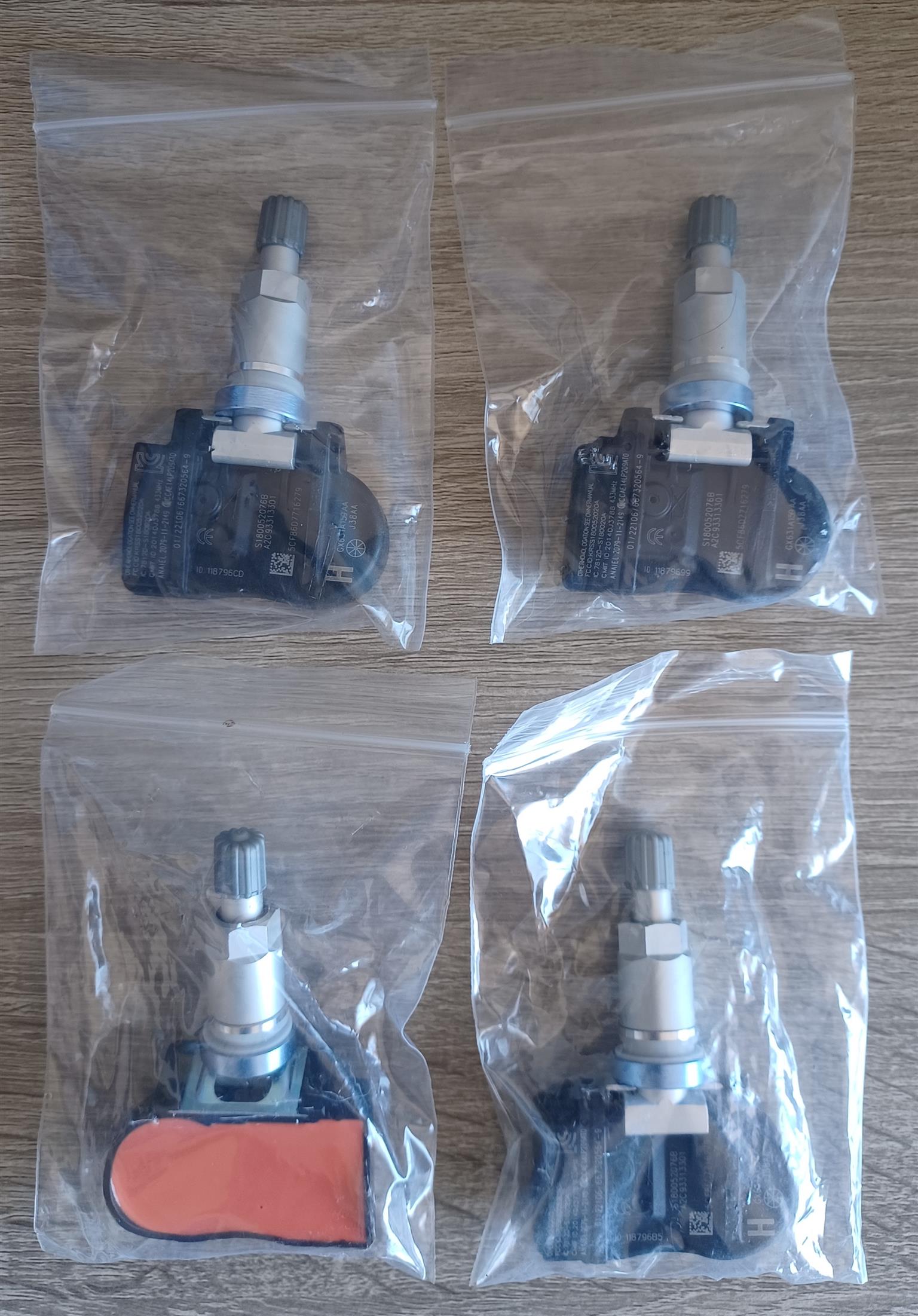 Volvo TPMS tyre pressure monitor sensors - Private Seller