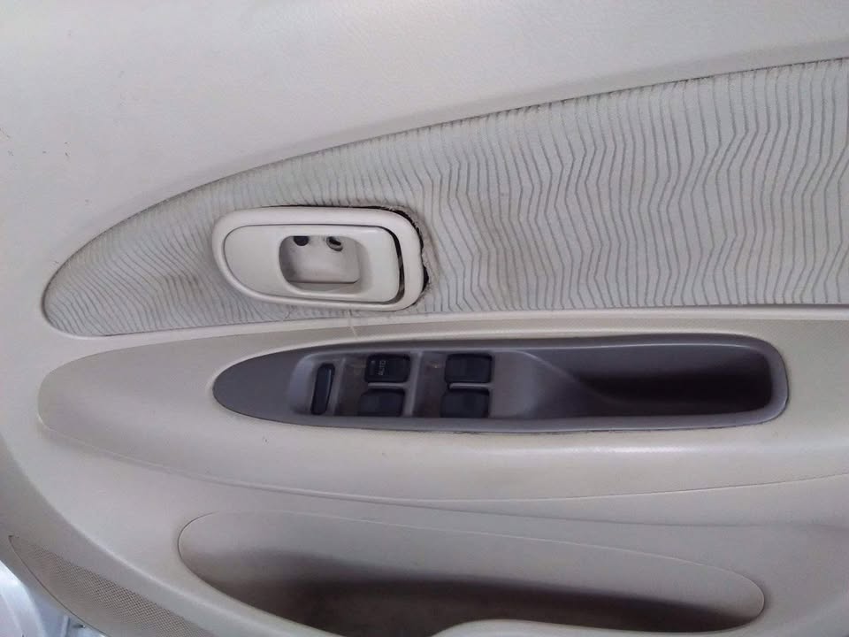 2012 Toyota Avanza sx 7-seater manual 2012