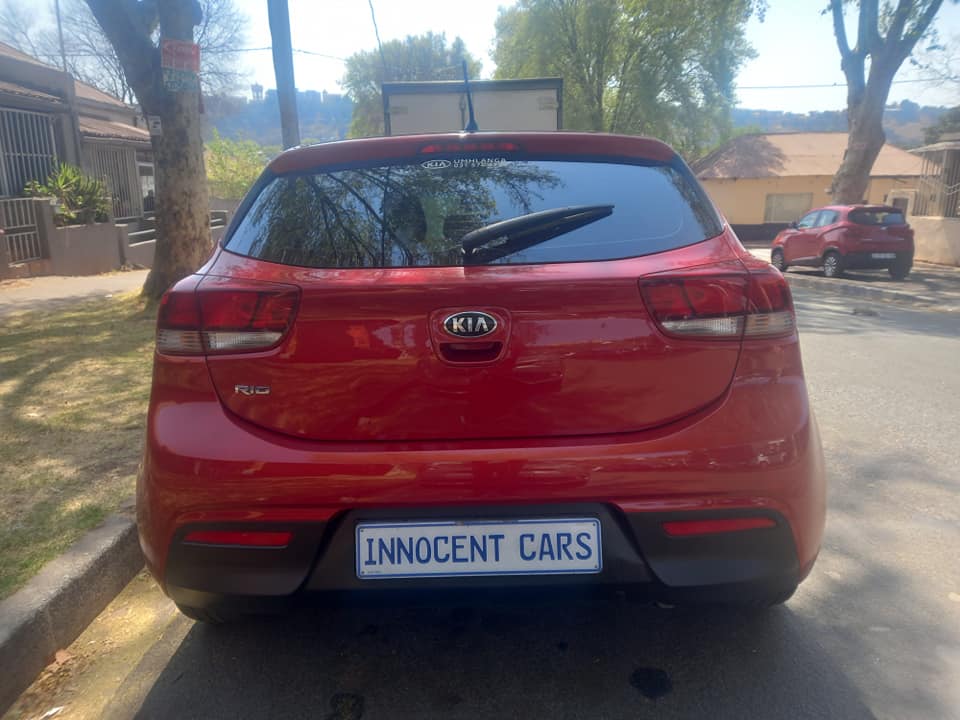 2019 KIA RIO HATCHBACK 2.0 ENGINE PETROL, MANUAL, MILEAGE 87000KMS, MAROON COLOR