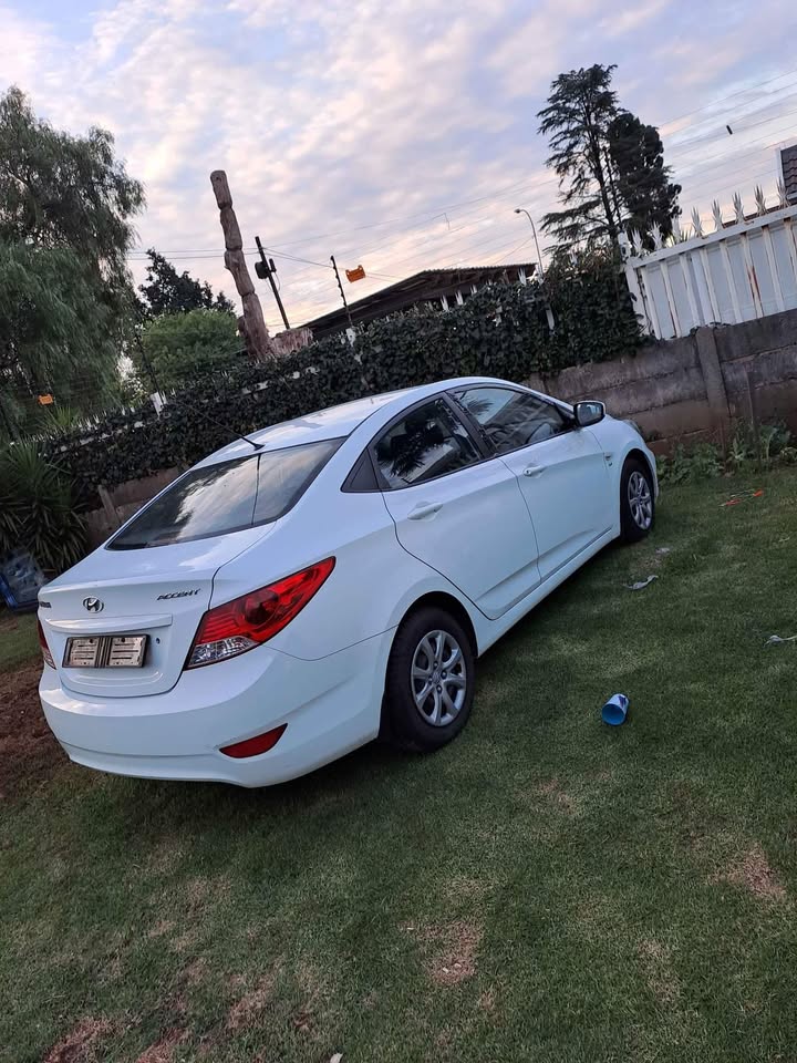 Hyundai Accent 1.6l 2013 Model Code2 With A G4FC Engine Ready To Strip For Spares At Spareline Auto - Private Seller