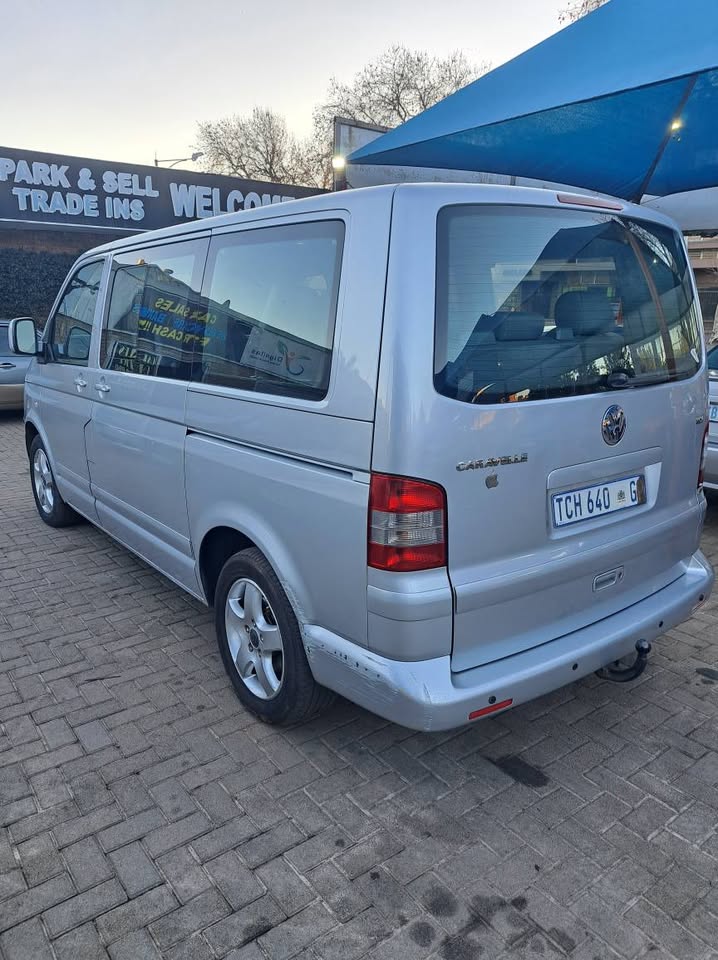 VW Caravelle 2.5TDi