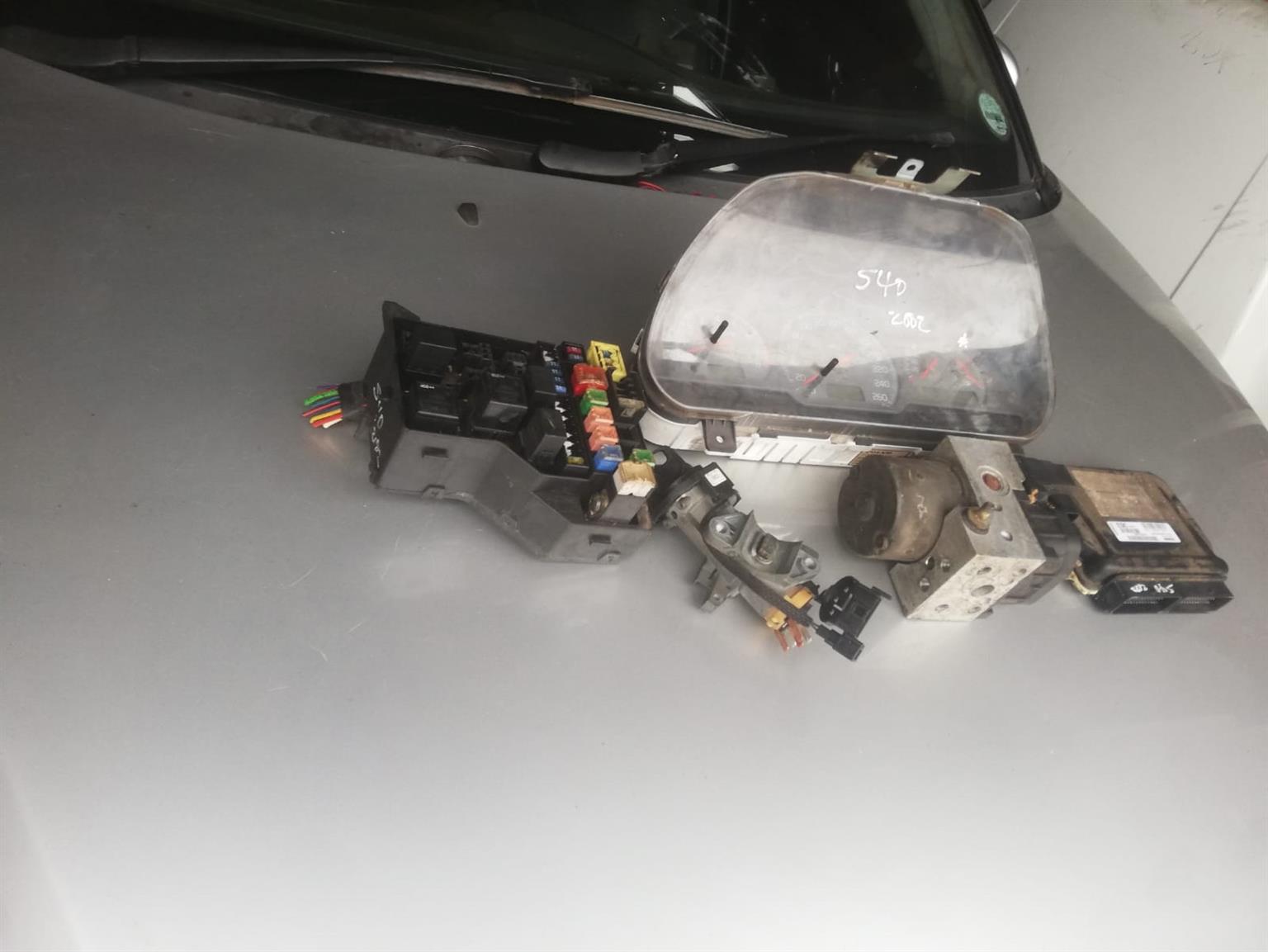 COMPLETE LOCKSET FOR VOLVO V50 2.4 PETROL MANUAL FOR SALE (DELIVERY AVAILABLE) - Private Seller COMPLETE LOCKSET FOR VOLVO V50 2.4 PETROL MANUAL FOR SALE (DELIVERY AVAILABLE) - Private Seller