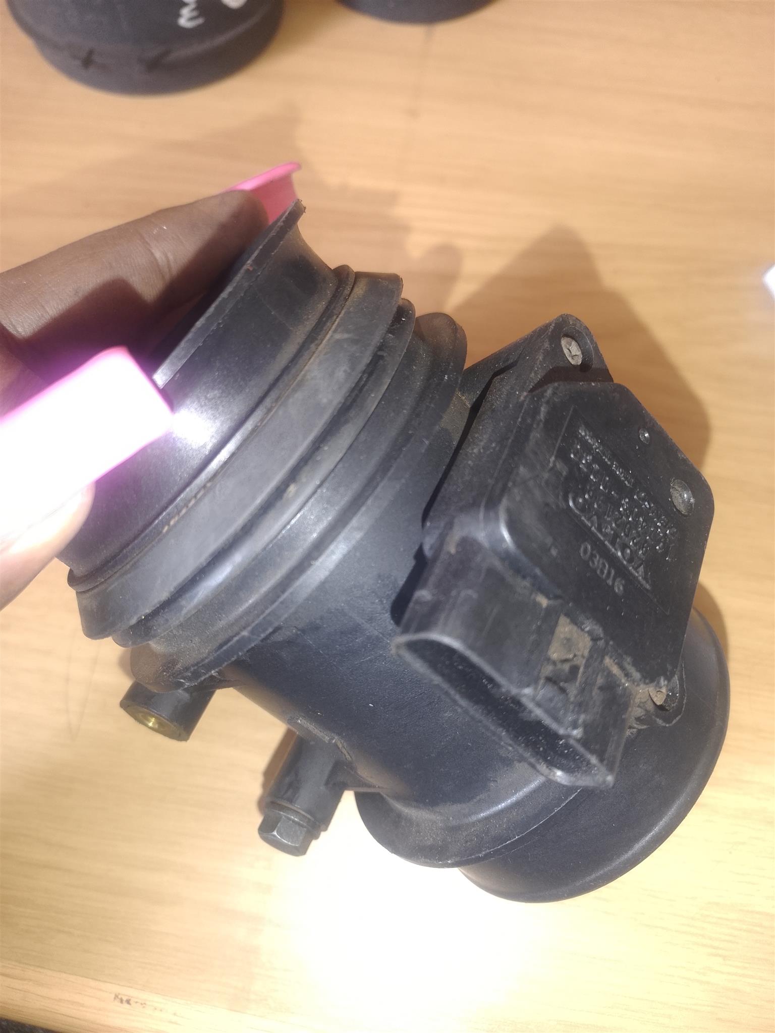 AIR MASS SENSOR FOR VOLVO S60 ON SALE DELIVERY AVAILABLE COUNTRY WIDE •••🇸 - Private Seller