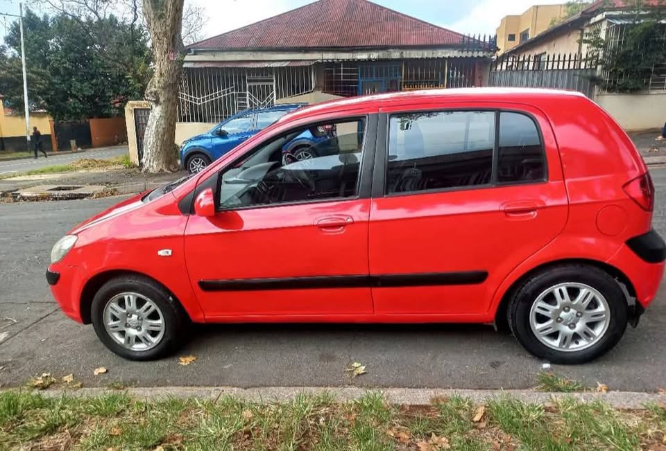 2008 HYUNDAI GETZ 1.6 AUTOMATIC TRANSMISSION IN EXCELLENT CONDITION