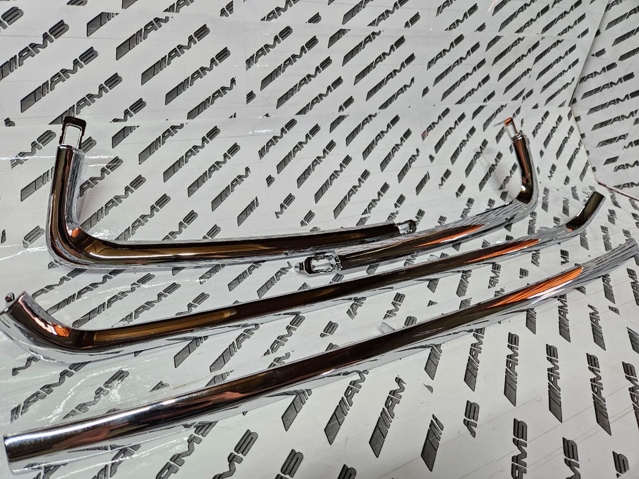 Stylish ASX Chrome Bumper Beading - Private Seller