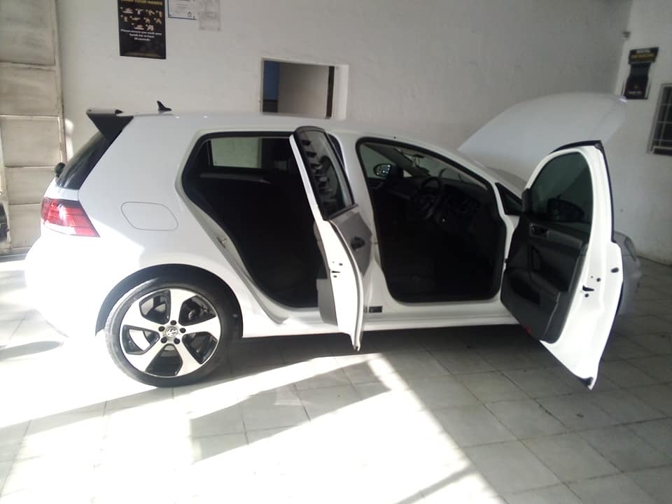 2019 VW GOLF VII 1.4TSi MANUAL WHITE COLOR  56000km