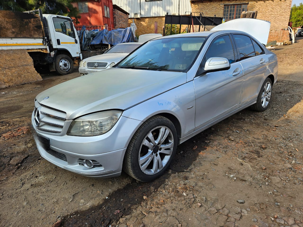 Mercedes-Benz C200 W204 Kompressor stripping for parts