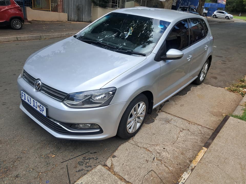 Volkswagen polo Tsi 1.2 Silver for sale