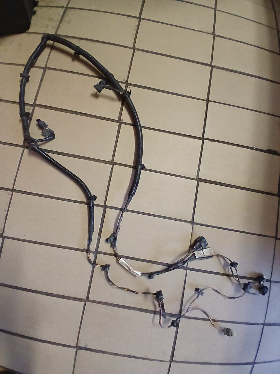 2018-2020 Land Rover Range Rover Velar Front Parking Sensor Wiring Harness - Private Seller 2018-2020 Land Rover Range Rover Velar Front Parking Sensor Wiring Harness - Private Seller