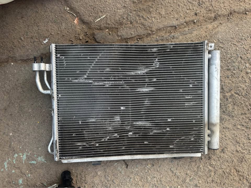 Hyundai i aircon condenser - Private Seller Hyundai i aircon condenser - Private Seller