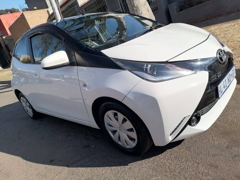 2018 TOYOTA AYGO 1.0 MANUAL TRANSMISSION IN EXCELLENT CONDITION