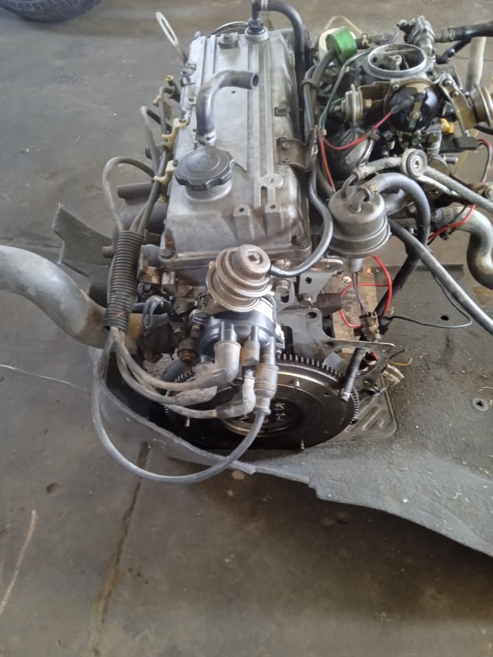 MAZDA B3 COMPLETE MOTOR - Private Seller MAZDA B3 COMPLETE MOTOR - Private Seller