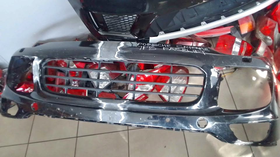 Porsche cayenne bumper - Private Seller Porsche cayenne bumper - Private Seller