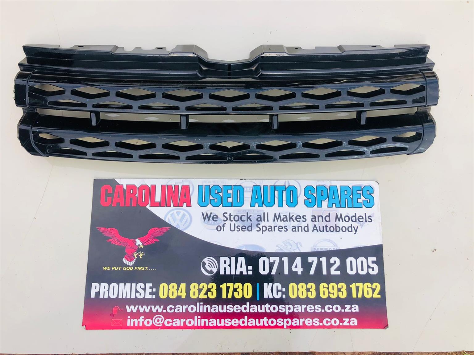 Range Rover Evoque L538 radiator grill - Private Seller Range Rover Evoque L538 radiator grill - Private Seller