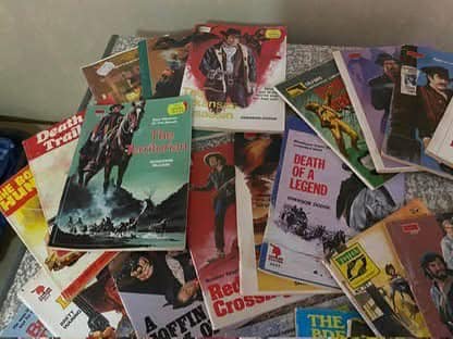 R1000 - Large collection