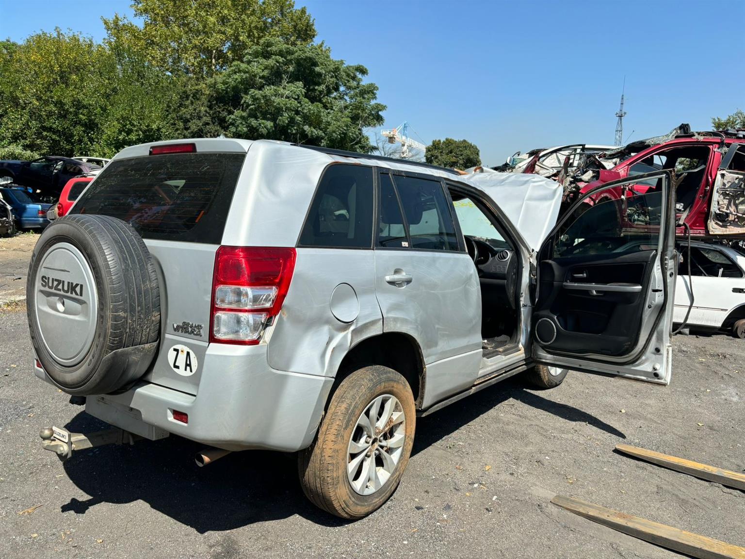 2015 SUZUKI GRAND VITARA 2.4 #J24B STRIPPING - Private Seller 2015 SUZUKI GRAND VITARA 2.4 #J24B STRIPPING - Private Seller