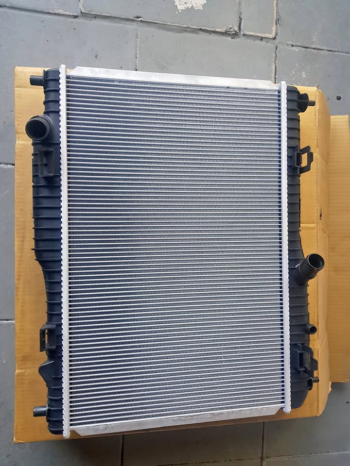 Ford Fiesta 1.0L Radiator - Private Seller Ford Fiesta 1.0L Radiator - Private Seller