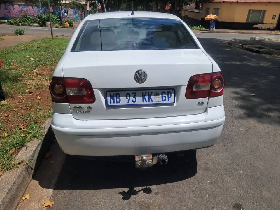 Volkswagen polo Classic 1.6 Sedan 2024 for sale