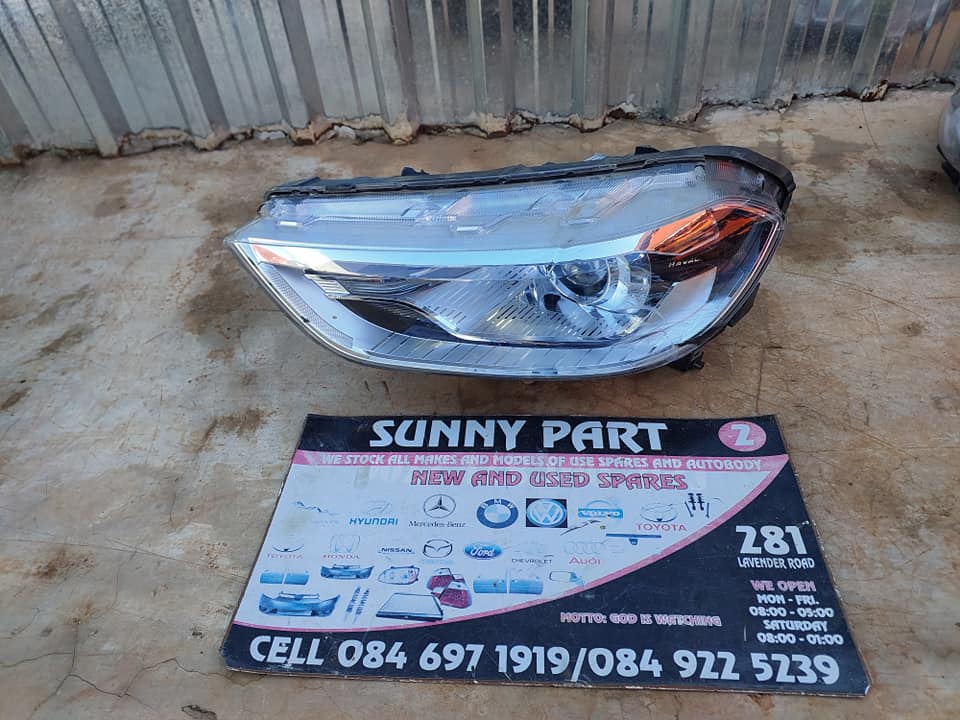 Haval H2 Headlight - Private Seller Haval H2 Headlight - Private Seller