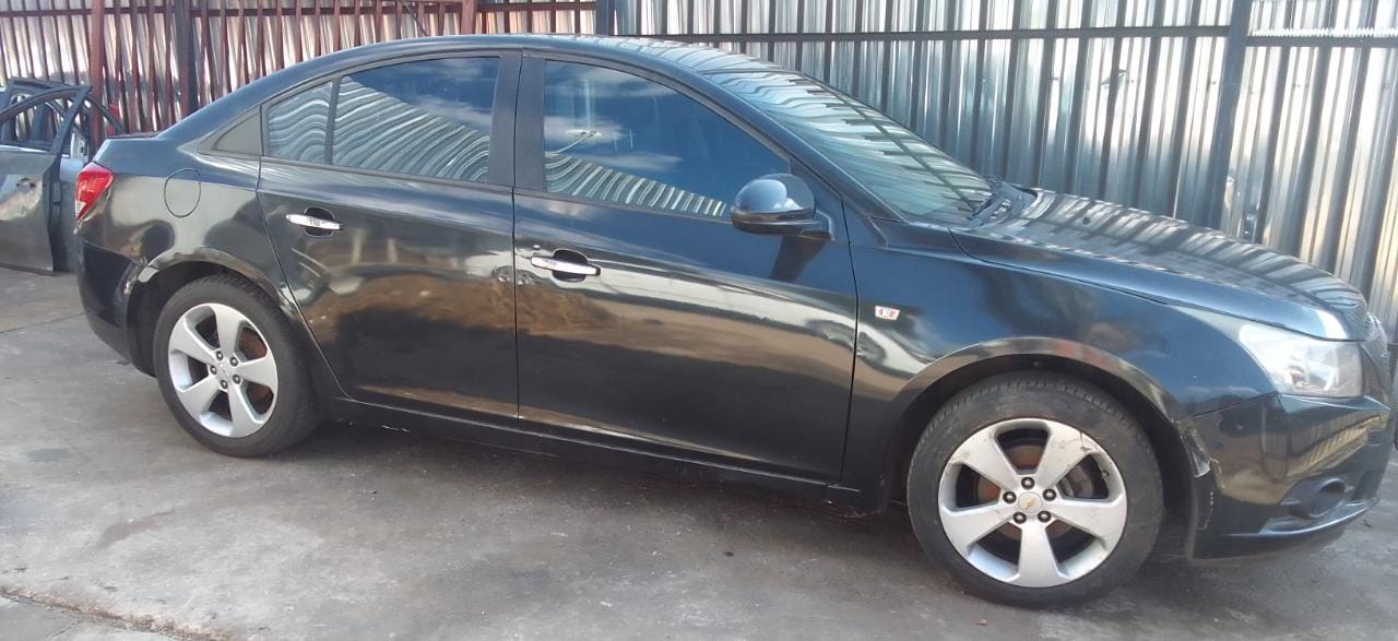 Stripping Chev Cruze 1.8 - Private Seller Stripping Chev Cruze 1.8 - Private Seller