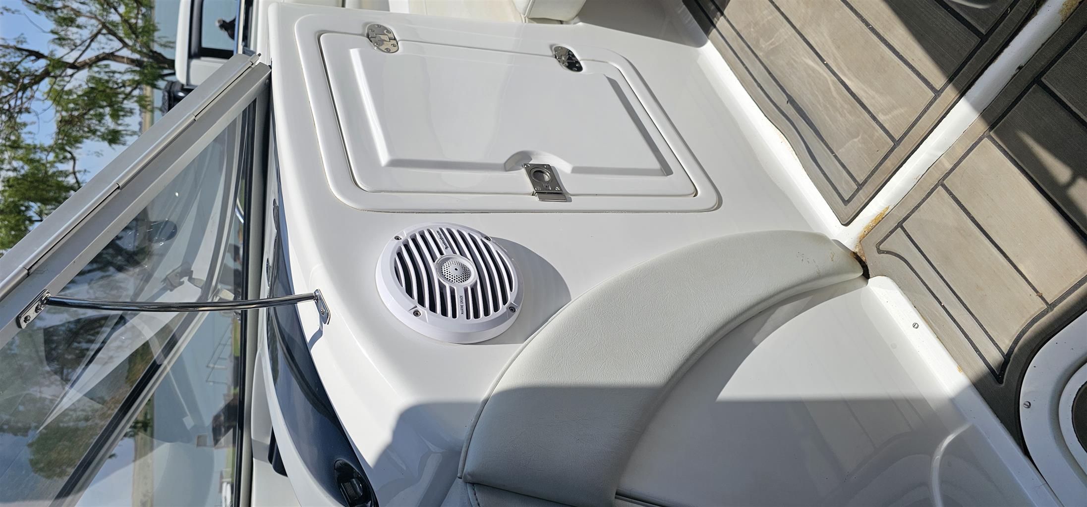 2450 Panache with 250hp