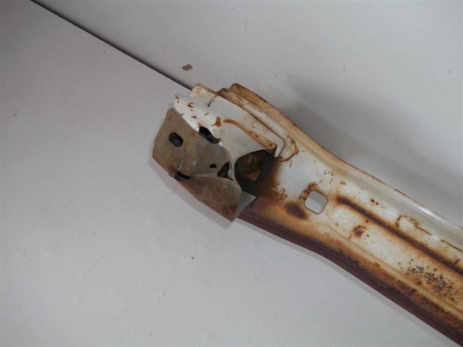 Honda CR-V front bumper stiffener - Private Seller Honda CR-V front bumper stiffener - Private Seller