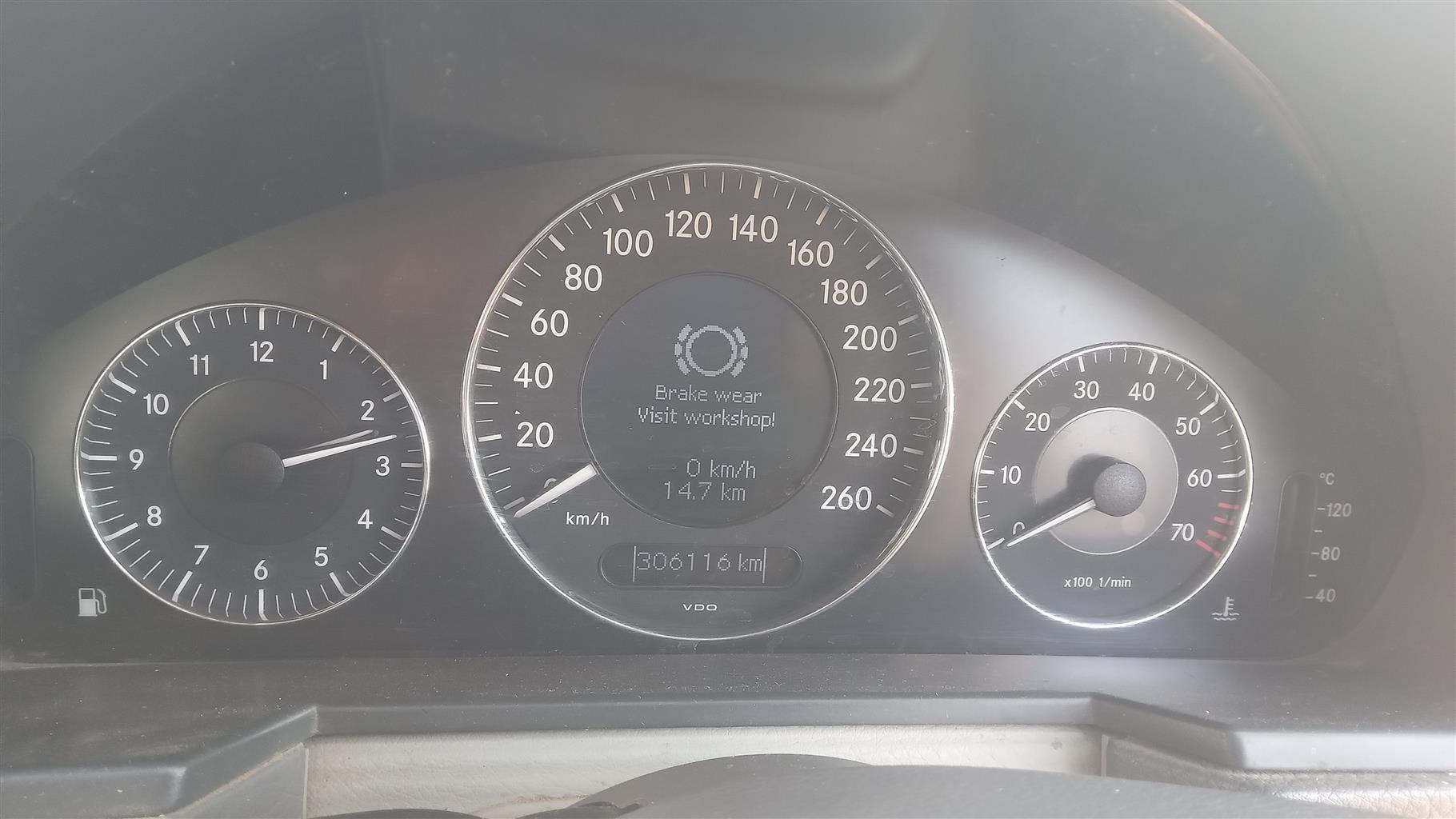 Used 2004 Mercedes-Benz E-Class E200 Avantgarde - Private Seller