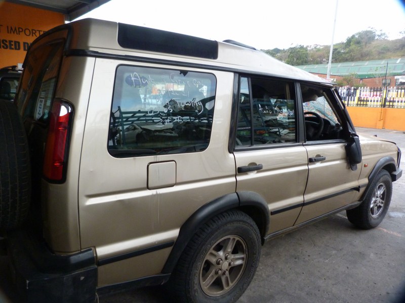 Stripping for parts Land rover discovery 2004 - Private Seller