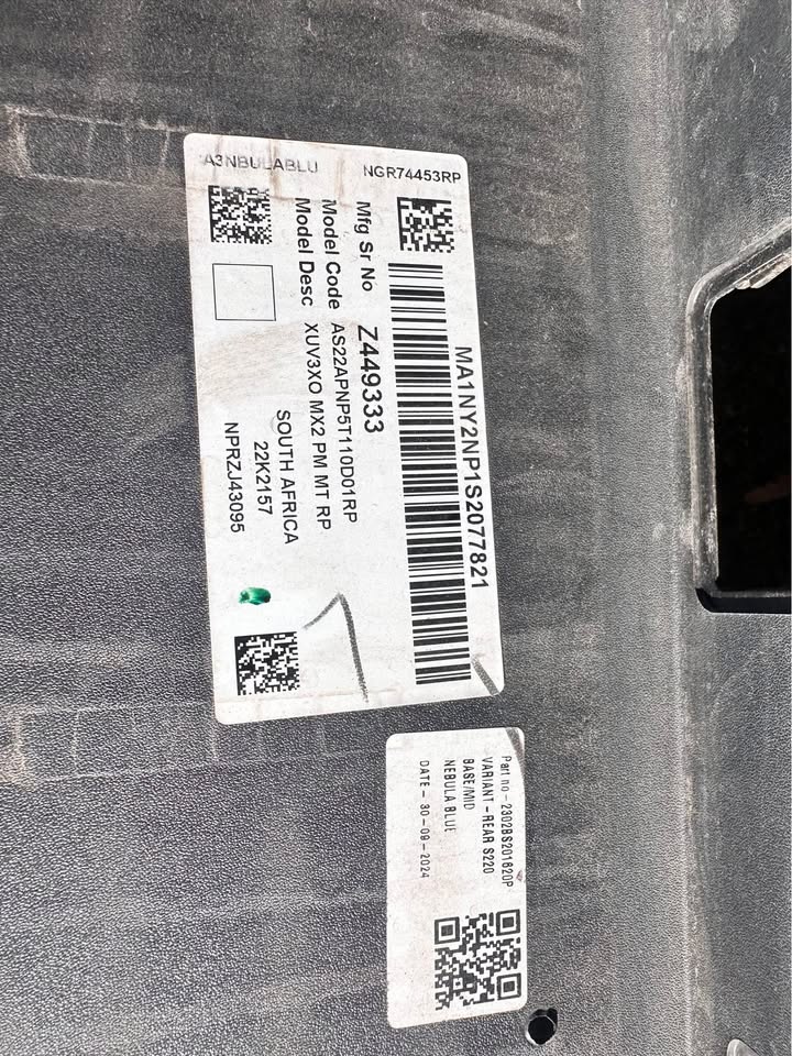 MAHINDRA XUV 3XO rear Bumper - Private Seller MAHINDRA XUV 3XO rear Bumper - Private Seller