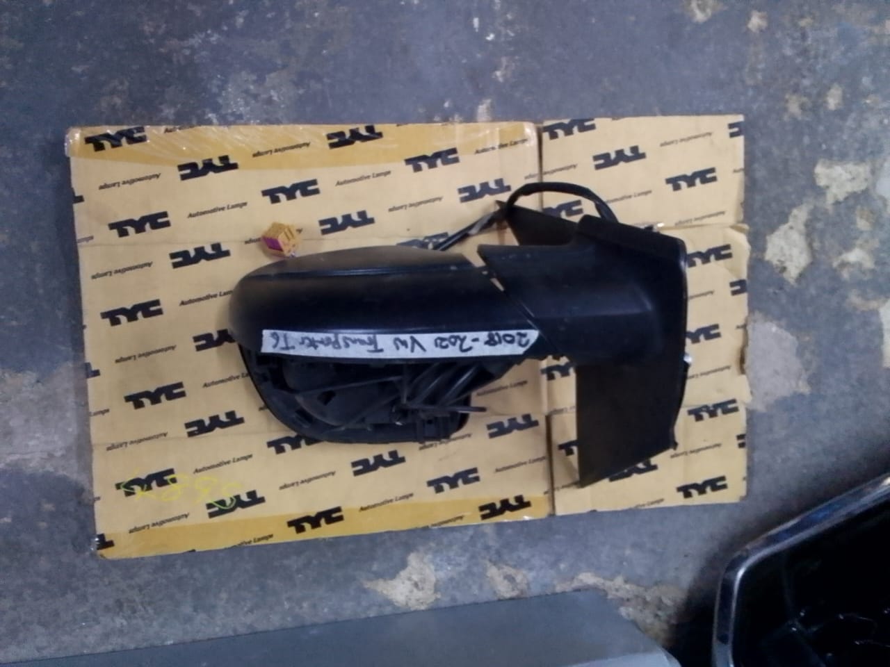 (2018-2021) VW TRANSPORTERS T6 LHS MIRROR
