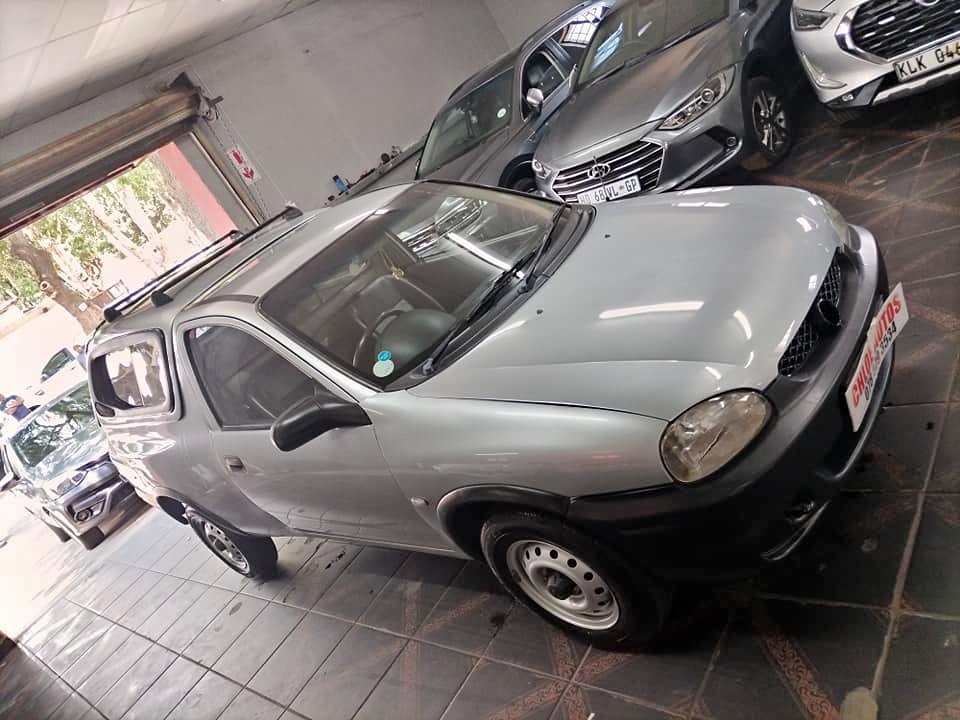 2003 Opel corsa 1.7 Diesel Manual, Silver 159.000km Service book
