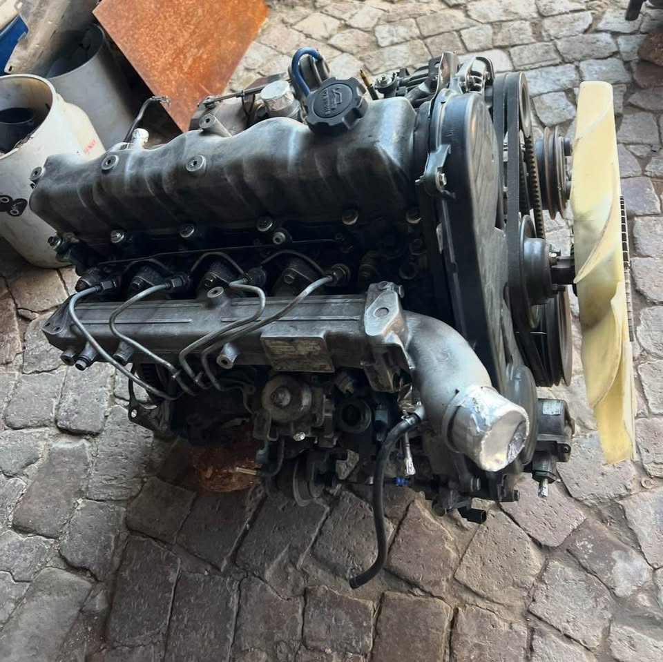 Ford Ranger 2.5 Wl Complete Running engine Call or whatsapp  or