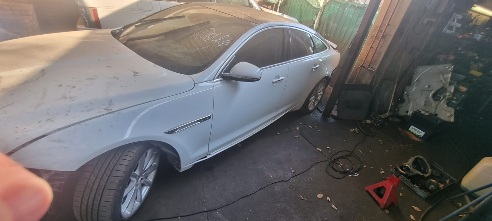 2013 Jaguar XJ 3.0l V6 D Stripping for Spares