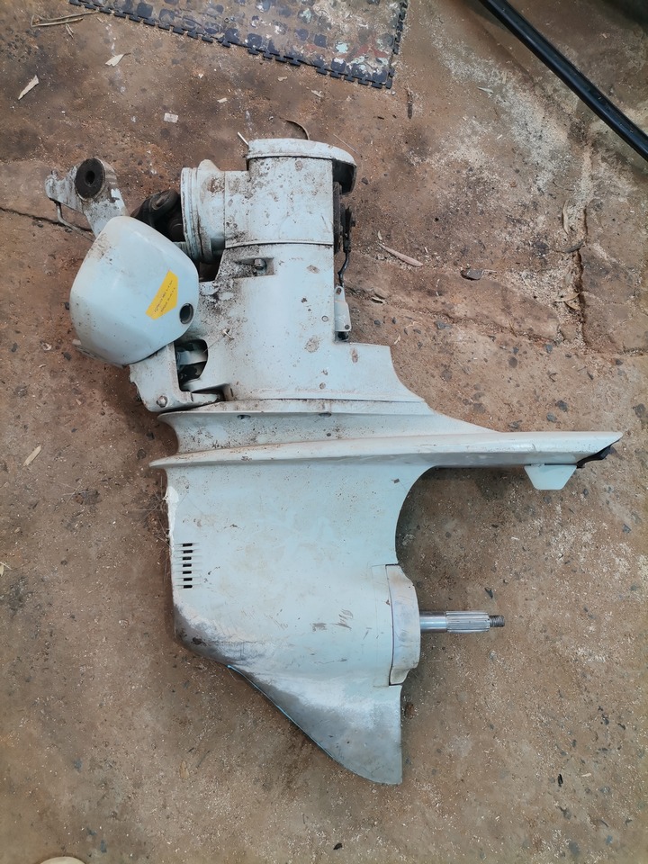 Volvo Penta Stern Drive – Complete Leg